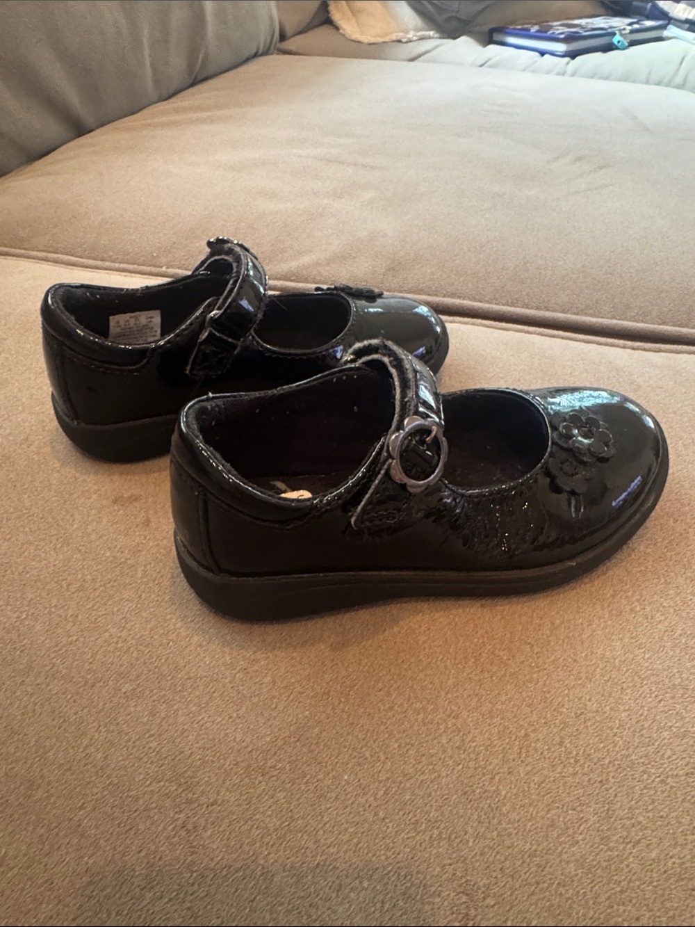 Stride Rite Black Patent Mary Jane Shoes with Floral Detail